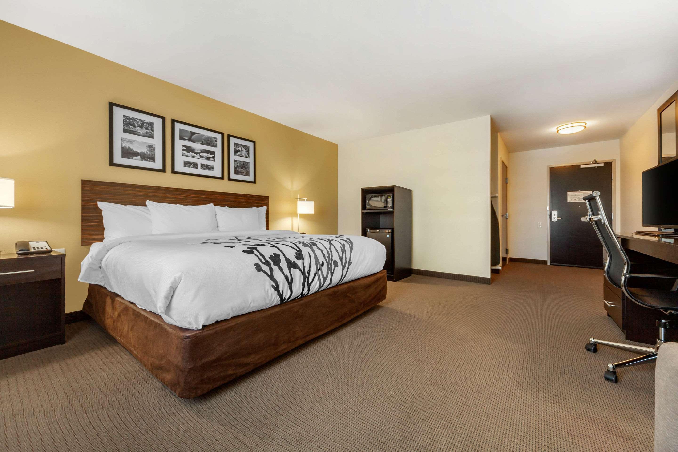 Sleep Inn & Suites Devils Lake Dış mekan fotoğraf
