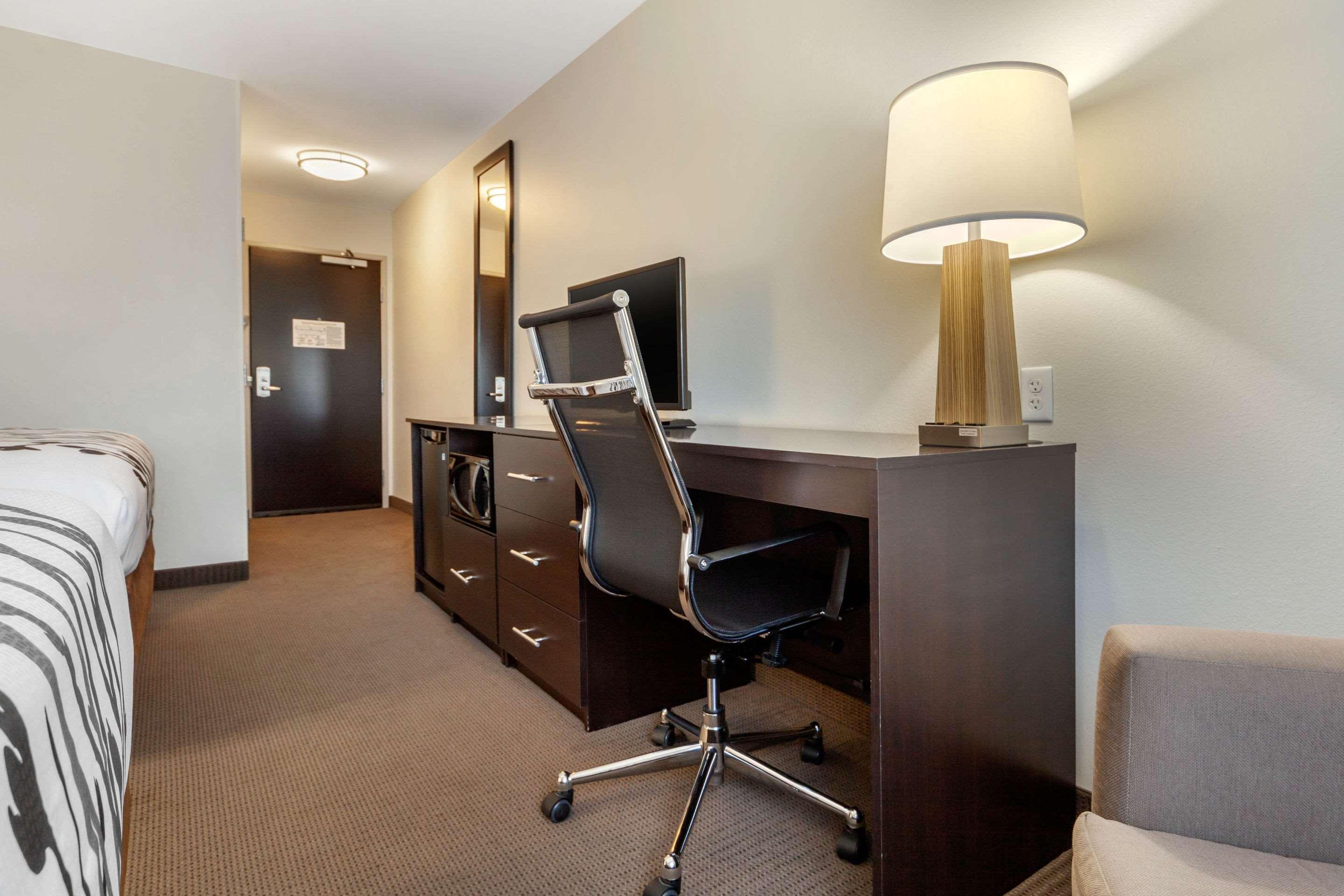 Sleep Inn & Suites Devils Lake Dış mekan fotoğraf
