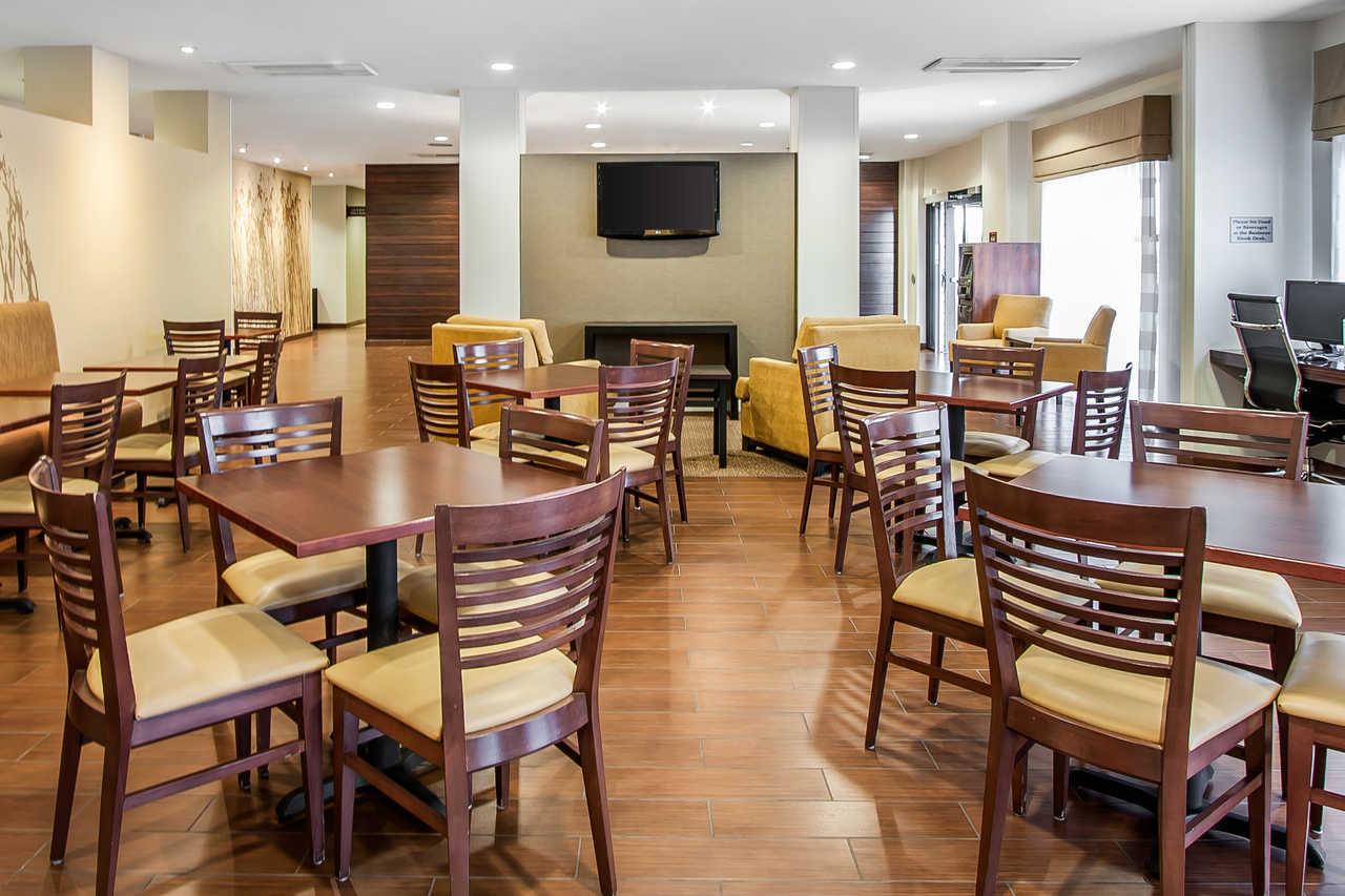 Sleep Inn & Suites Devils Lake Dış mekan fotoğraf