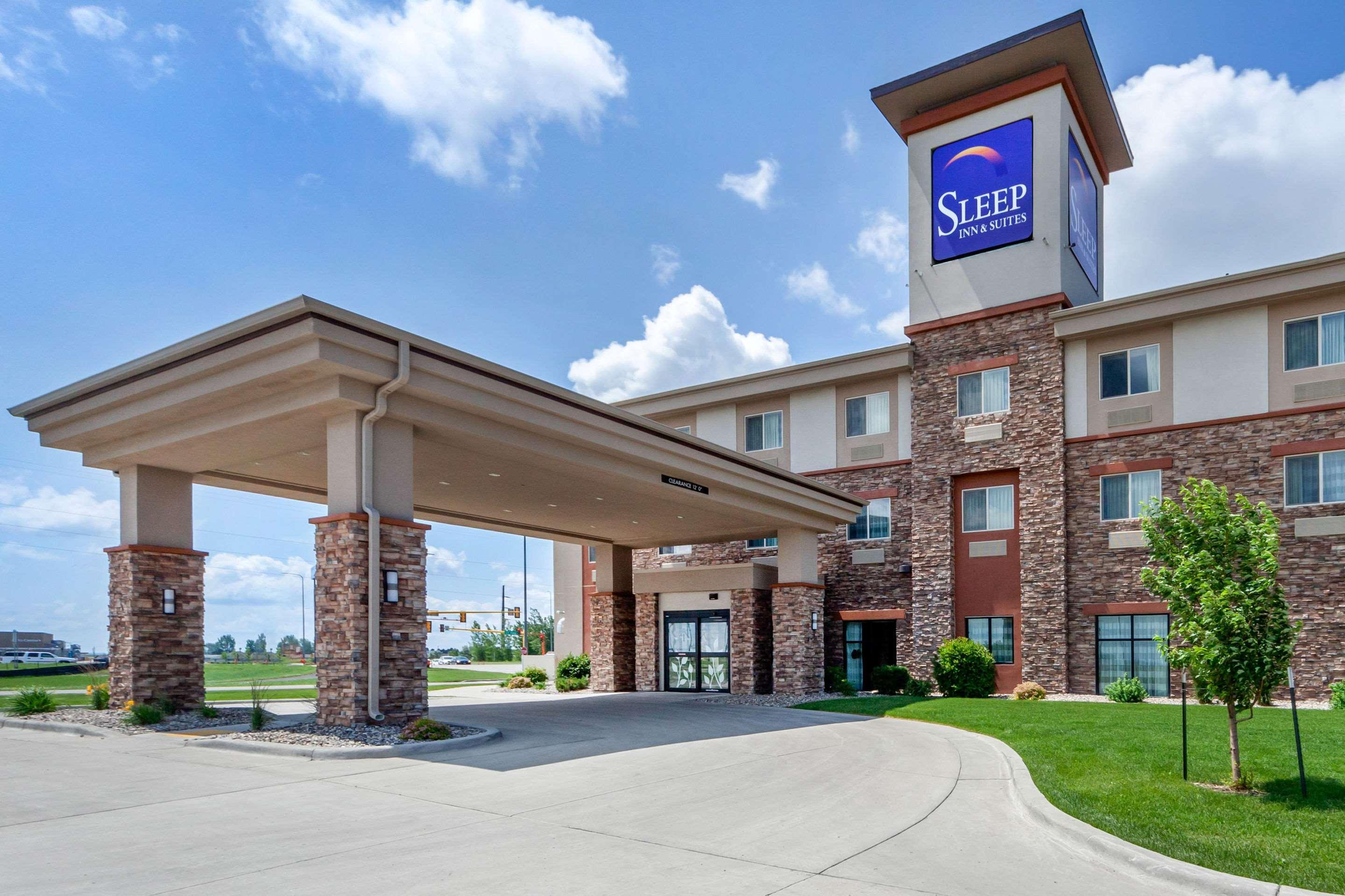 Sleep Inn & Suites Devils Lake Dış mekan fotoğraf